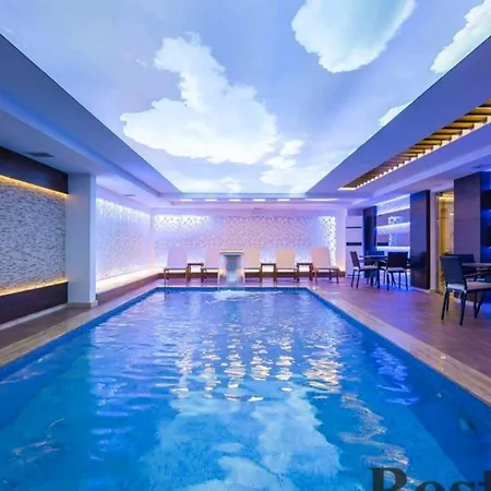20 Cleopatra Apartment *
